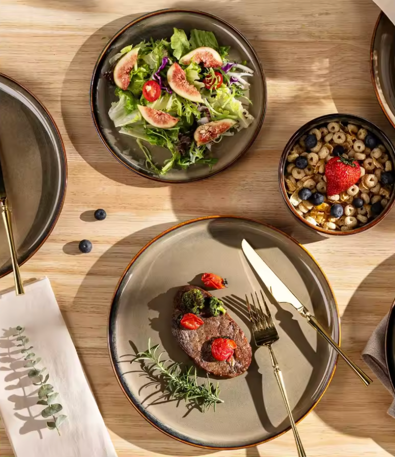 Handcrafted Reactive Glaze Dinnerware Set – 24 Pieces